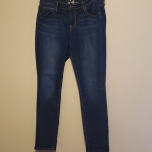Old Navy Dark Wash Skinny Jeans